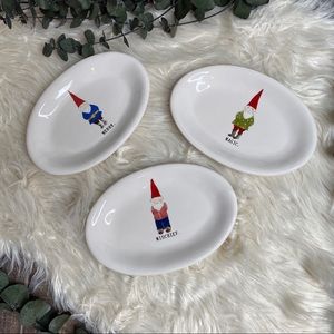 Rae Dunn Christmas plates